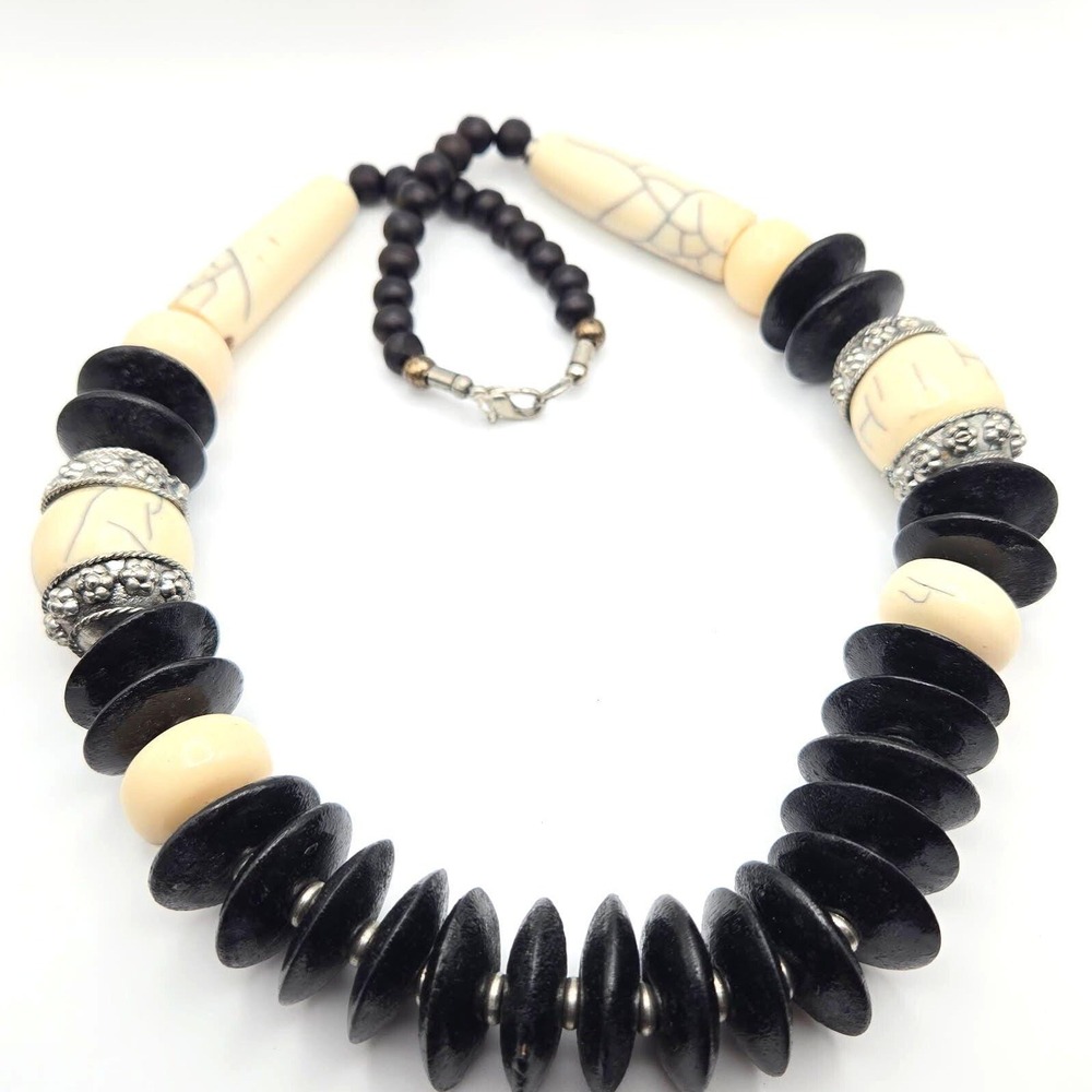 Black Wood‎ Beads and Aged Style Cream Color Beads Vintage Statement Necklace